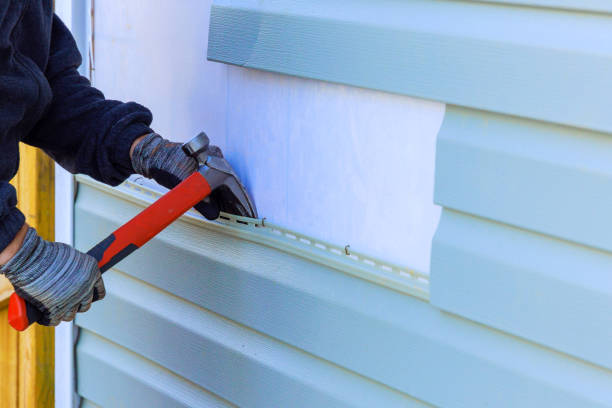 Reliable Emergency Siding Repair contractor in Newberg, OR by Superior Siding Solutions